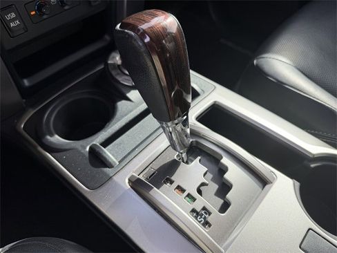 Used 2018 Toyota 4Runner Limited image 20