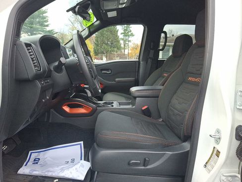 Used 2024 Nissan Frontier PRO-4X w/ Off-Road Protection Package image 13