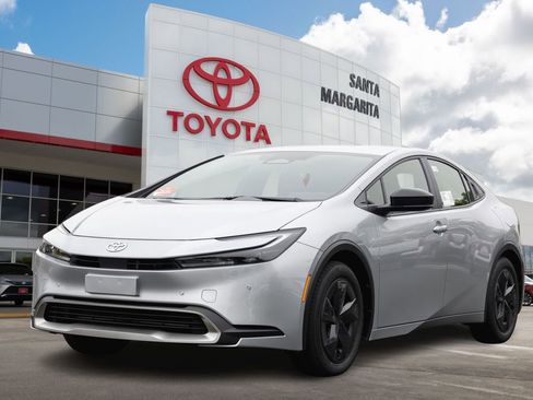 New 2026 Toyota Prius Plug-In Hybrid FWD image 1