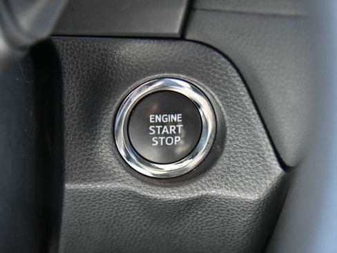 Used 2024 Toyota RAV4 XLE image 30