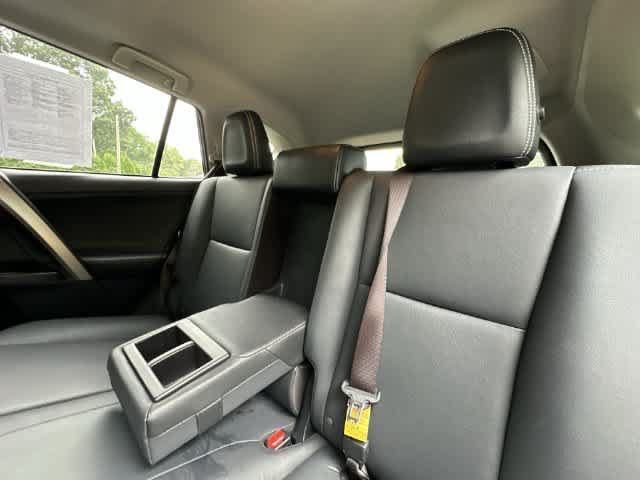 Used 2017 Toyota RAV4 Limited w/ Carpet Mat Package AWD/4WD image 18