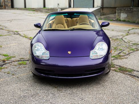 Used 2001 Porsche 911 Carrera RWD image 9