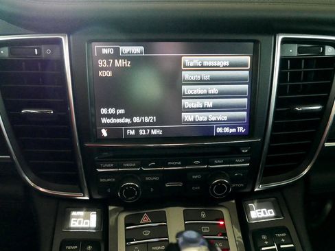 Used 2012 Porsche Panamera Turbo S image 16