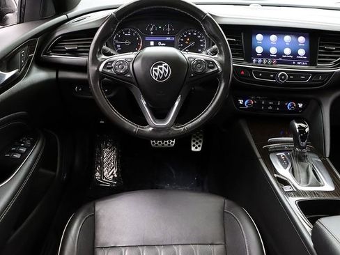 Used 2019 Buick Regal Avenir w/ Driver Confidence Package II image 14
