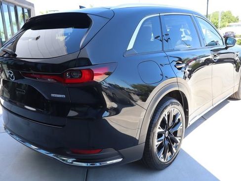 Used 2024 MAZDA CX-90 Plug-In Hybrid w/ Premium Plus AWD/4WD image 3
