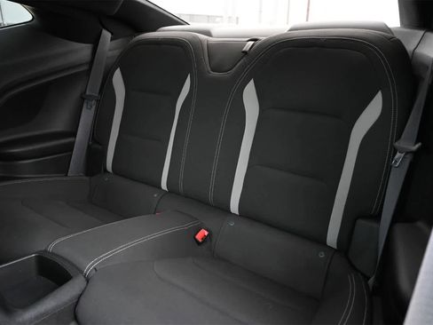 Used 2022 Chevrolet Camaro LT image 19