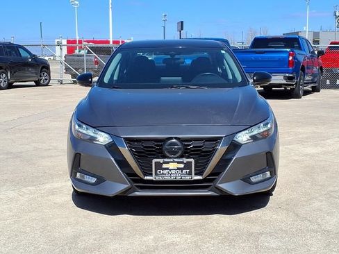 Used 2021 Nissan Sentra SR FWD image 2