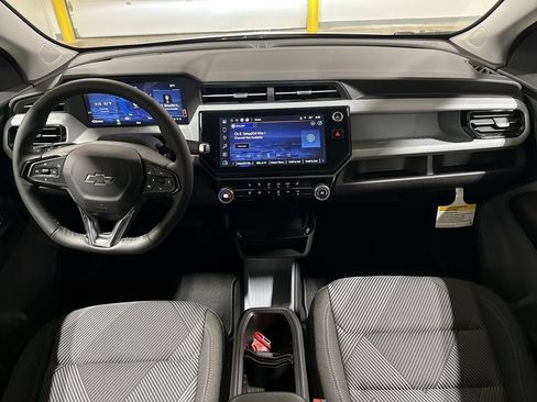 New 2027 Chevrolet Bolt LT w/ Comfort Package FWD image 10