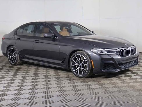 Used 2023 BMW 530i xDrive w/ M Sport Package AWD/4WD image 2