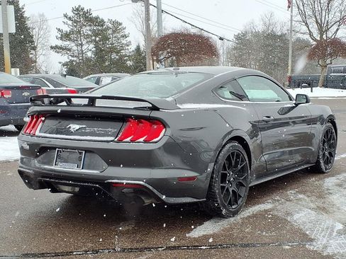 Used 2019 Ford Mustang Coupe w/ Ecoboost Performance Package image 5