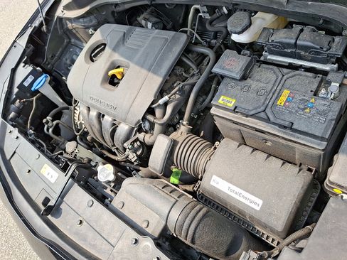 Used 2023 Kia Soul EX image 30