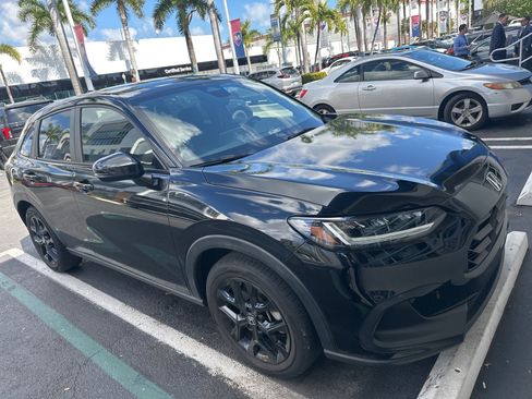 Certified 2023 Honda HR-V Sport image 1