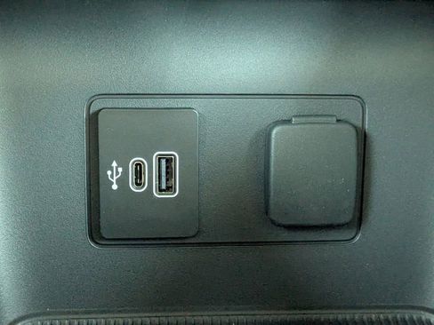 New 2026 Ford Explorer Active image 26