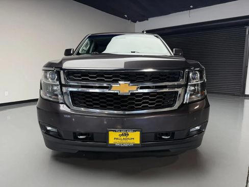 Used 2015 Chevrolet Tahoe LT RWD image 2