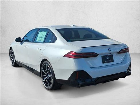 New 2027 BMW 530i w/ M Sport Package RWD image 9