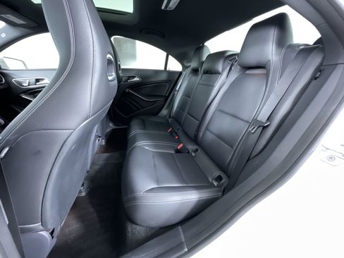 Used 2018 Mercedes-Benz CLA 250 4MATIC image 24