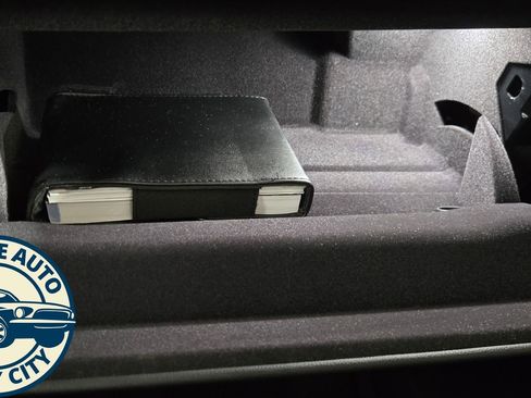 Used 2019 BMW X5 xDrive50i w/ Off-Road Package image 23