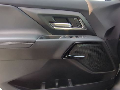 Used 2026 Chevrolet Silverado EV LT image 10