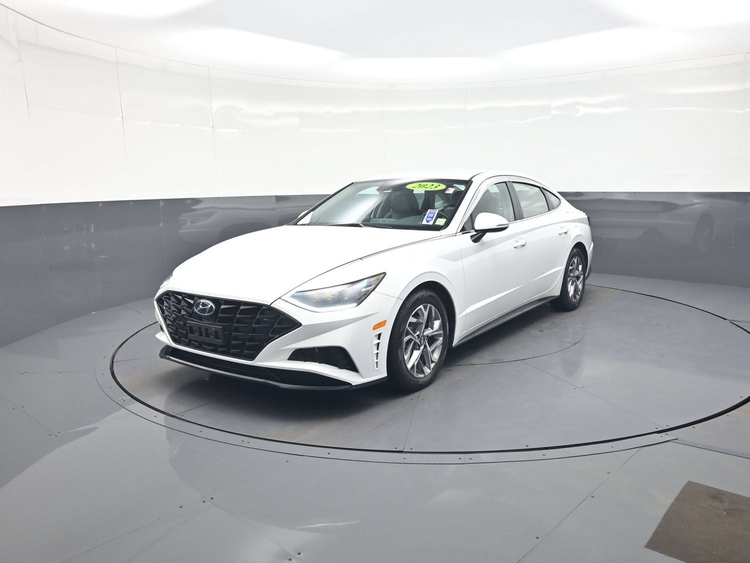 Used 2023 Hyundai Sonata SEL w/ Cargo Package FWD image 7