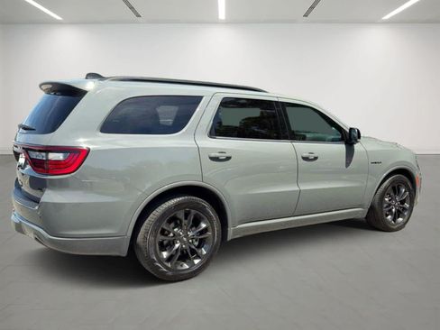 Used 2024 Dodge Durango R/T w/ Blacktop Package AWD/4WD image 4