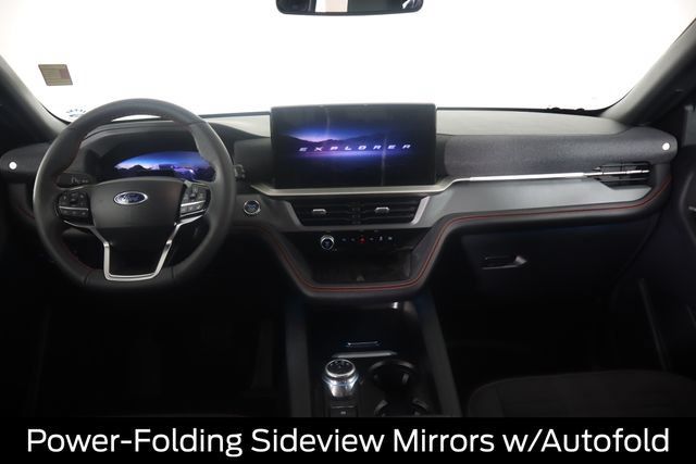 Used 2025 Ford Explorer ST-Line w/ Premium Package AWD/4WD image 34