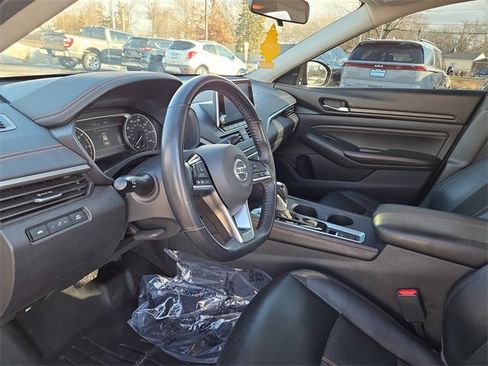 Used 2020 Nissan Altima 2.5 SR image 21