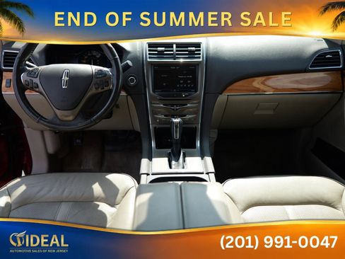 Used 2013 Lincoln MKX AWD image 19