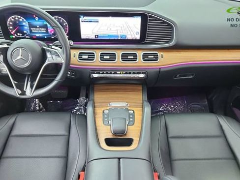 Used 2025 Mercedes-Benz GLE 350 4MATIC image 19