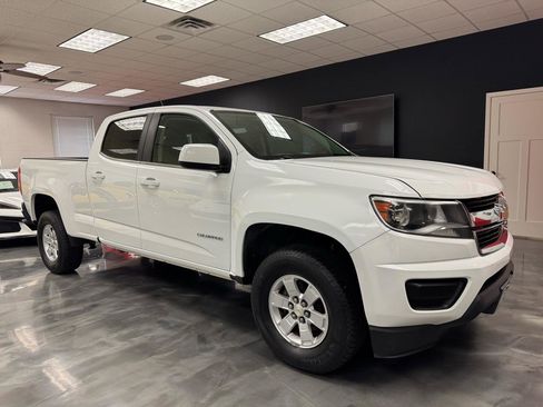 Used 2017 Chevrolet Colorado W/T w/ WT Convenience Package image 4