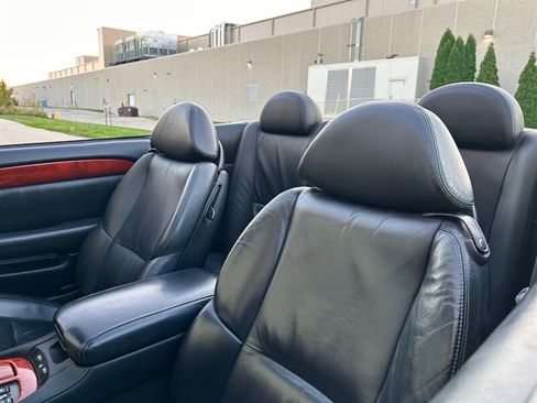 Used 2004 Lexus SC 430 Convertible RWD image 25