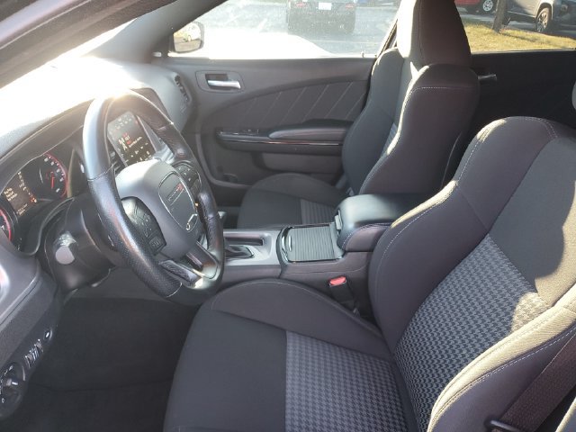 Used 2023 Dodge Charger R/T w/ Blacktop Package RWD image 16