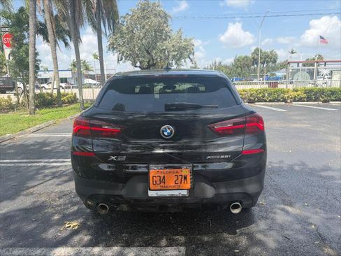 Used 2022 BMW X2 xDrive28i w/ Convenience Package AWD/4WD image 4