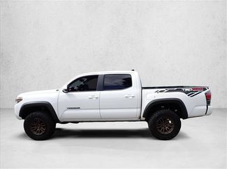Used 2016 Toyota Tacoma TRD Off-Road AWD/4WD video 2
