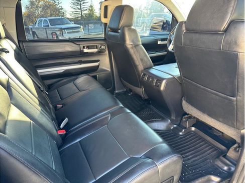 Used 2017 Toyota Tundra Limited image 31