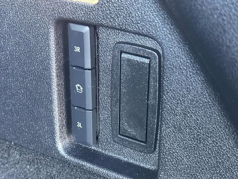 Used 2022 Lincoln Aviator Reserve w/ Equipment Group 201A image 24