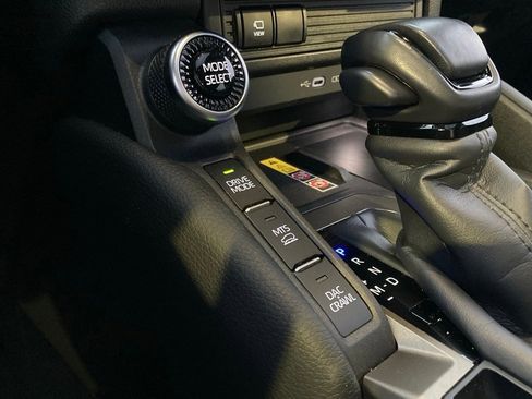 Certified 2024 Toyota Land Cruiser Base image 27