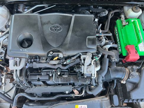 Used 2018 Toyota Camry XSE FWD image 44
