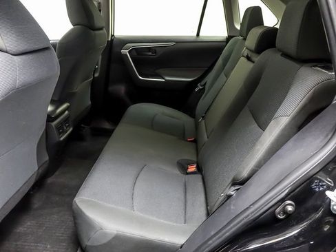 Certified 2022 Toyota RAV4 LE image 10