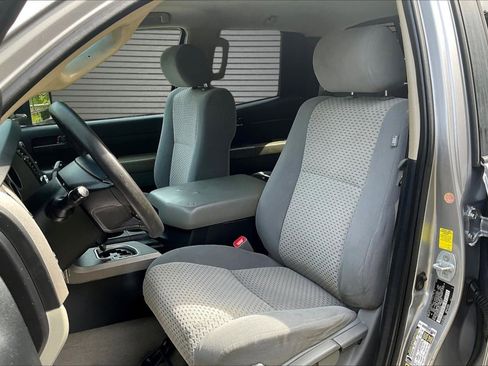 Used 2010 Toyota Tundra 4x4 Double Cab image 20