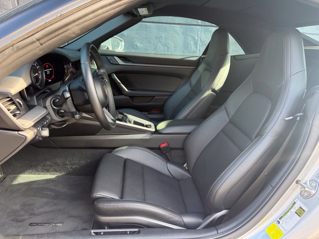 Certified 2024 Porsche 911 Carrera S RWD image 5