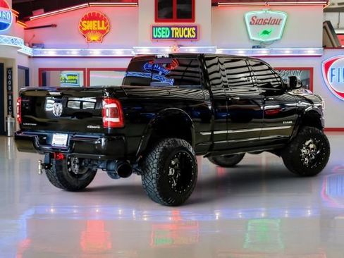 Used 2019 RAM 2500 Limited AWD/4WD image 3