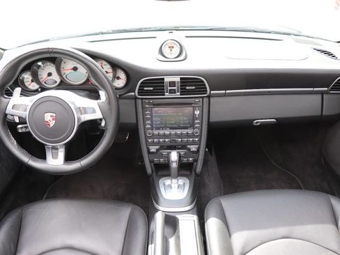 Used 2010 Porsche 911 Turbo image 25