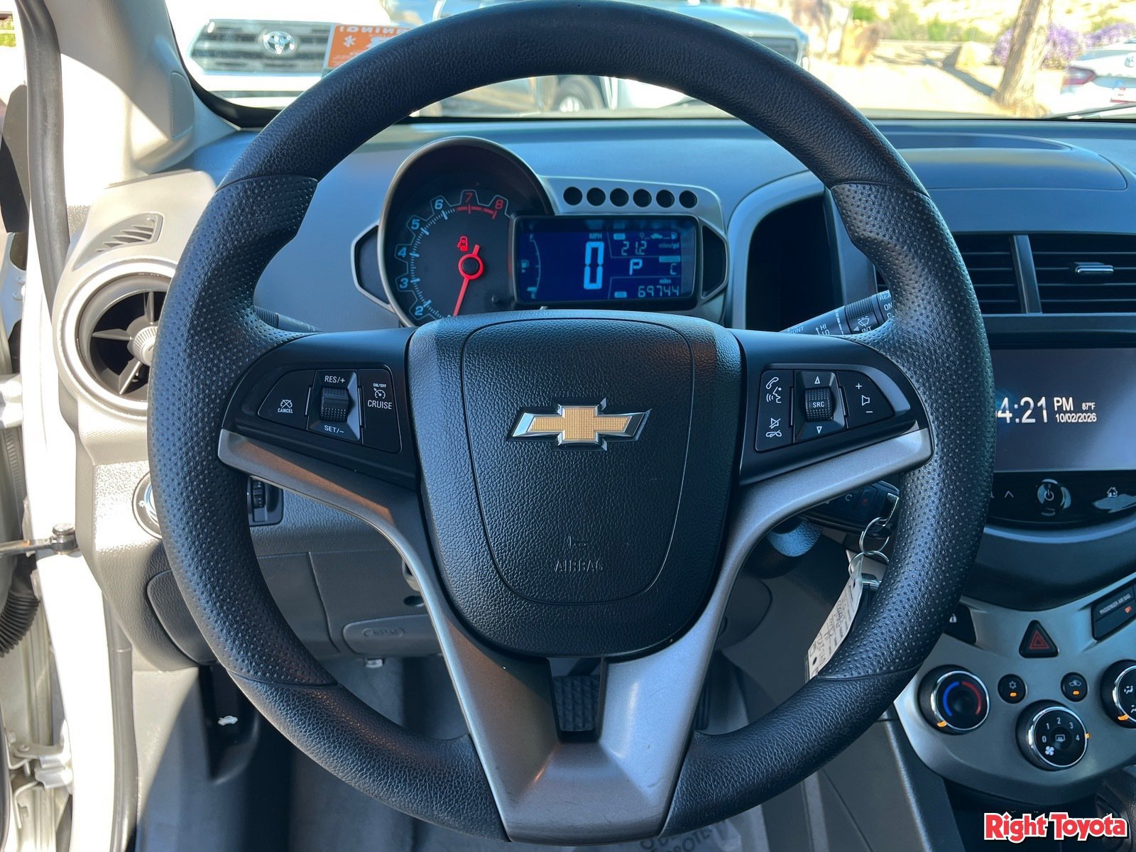 Used 2014 Chevrolet Sonic LT FWD image 21