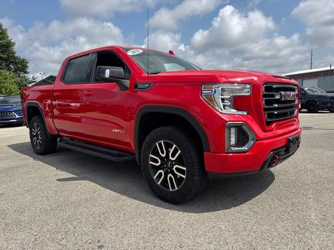 Used 2021 GMC Sierra 1500 AT4 w/ AT4 Premium Package AWD/4WD image 8