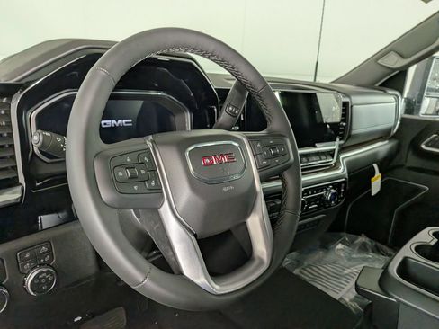 New 2026 GMC Sierra 2500 SLE w/ SLE Value Package; image 17