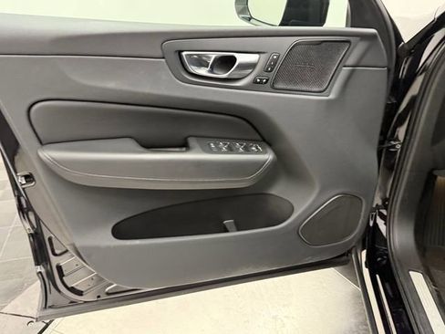 Certified 2023 Volvo XC60 B5 Plus w/ Climate Package image 11