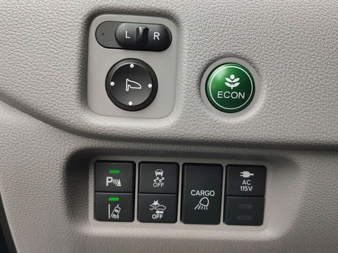 Used 2017 Honda Ridgeline RTL-E image 22