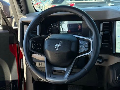 Certified 2023 Ford Bronco Wildtrak image 13