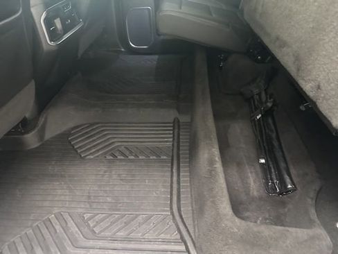 Used 2024 Chevrolet Silverado 1500 LTZ image 17