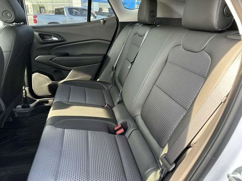 New 2025 Chevrolet Trax LT w/ Driver Confidence Package image 11
